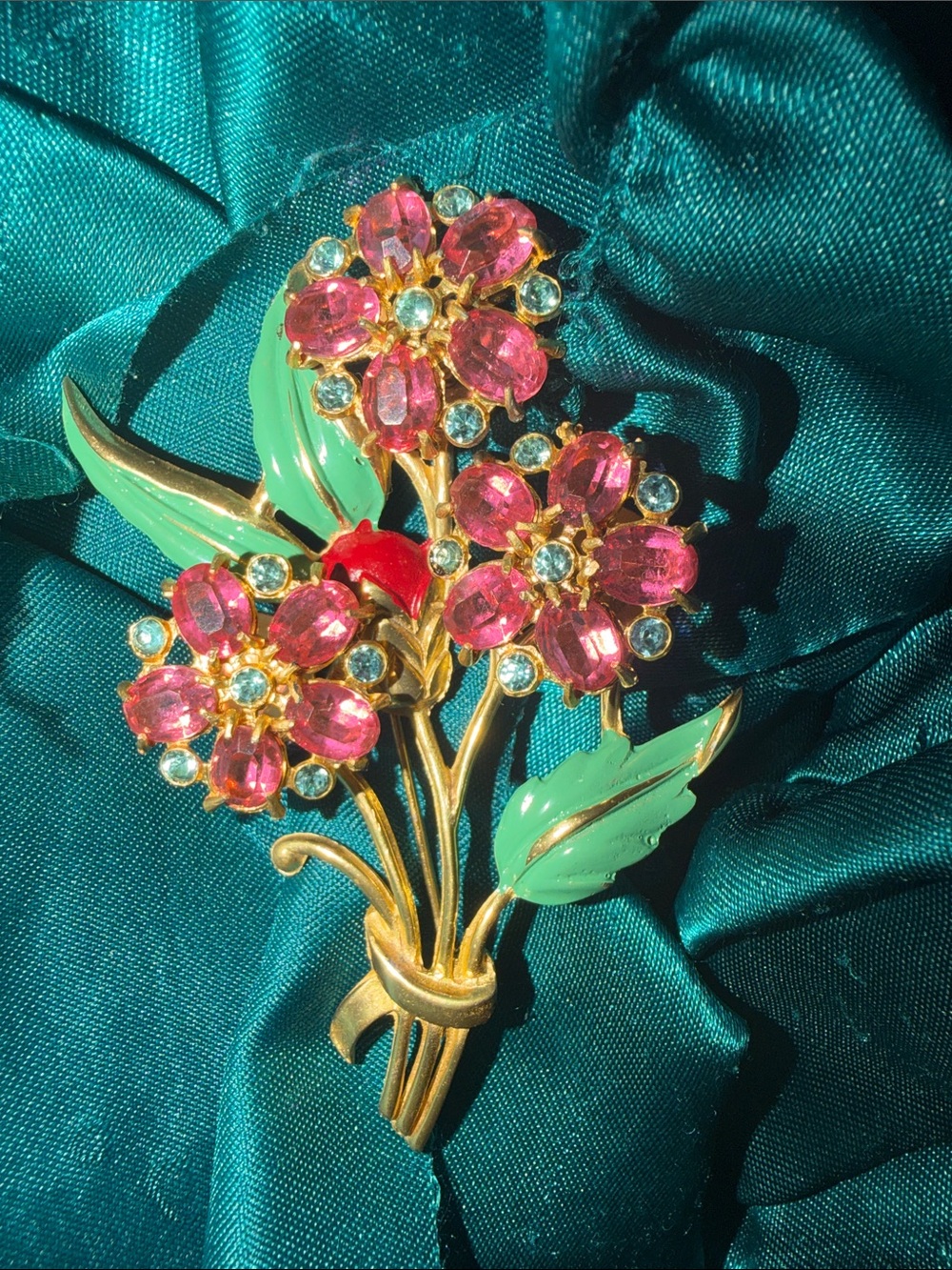 Lovely Antique Brooch!